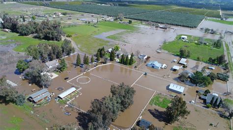 Evacuation Orders Issued In Tulare County Due To Tule River Breach