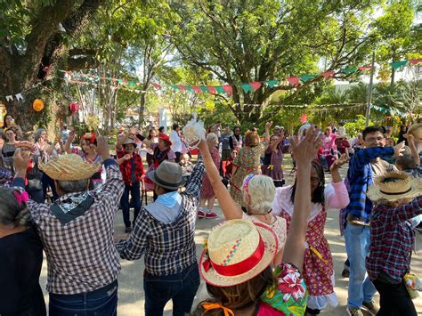 Ch Cara E Clube Do Idoso Encerram Programa O Do M S Animadas