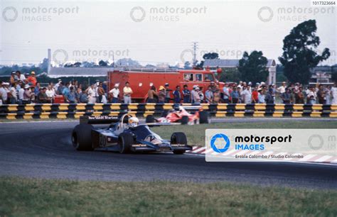 Jody Scheckter Wolf Wr Ford Leads Carlos Reutemann Ferrari T