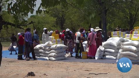 Some Zimbabweans Need Food Aid Despite Bumper Wheat Harvest VOANews