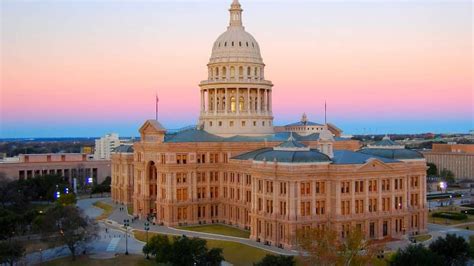 Nueva Ley De Texas Restringen Libros Sexualmente Expl Citos