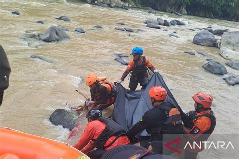 Tim Sar Gabungan Temukan Jasad Irt Terjun Dan Tenggelam Di Sungai