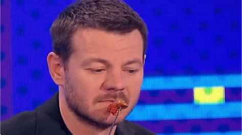Lorenzo Biagiarelli Convince Alessandro Cattelan Ad Assaggiare La