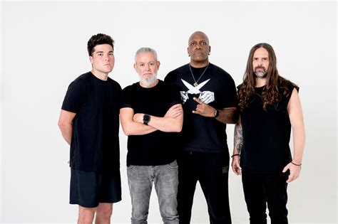 SEPULTURA Announces North American Farewell Tour With OBITUARY