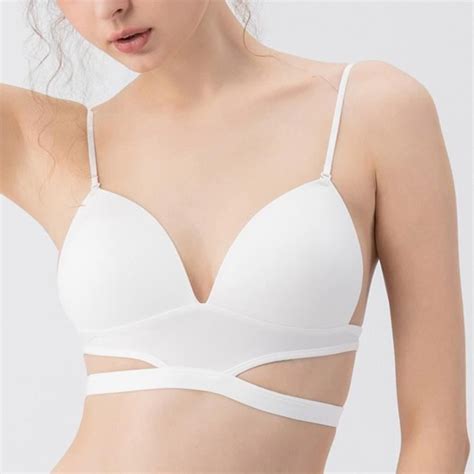 Sous vêtements de sport sexy à armatures solides pour femmes Lingerie Soutiens gorge de tous les