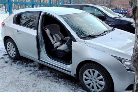 Россиянам грозят новые штрафы за машины во дворе: за что именно ...