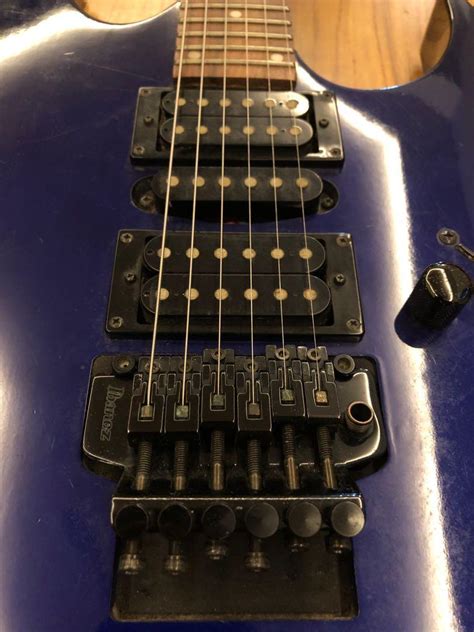 Ibanez Gio Electric Guitar Floyd Rose Hobbies And Toys Music And Media