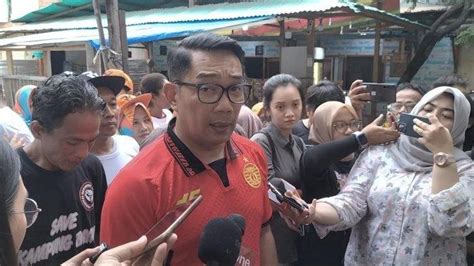 Ridwan Kamil Mendadak Kenakan Jersey Persija Jakarta Ada Hubungannya