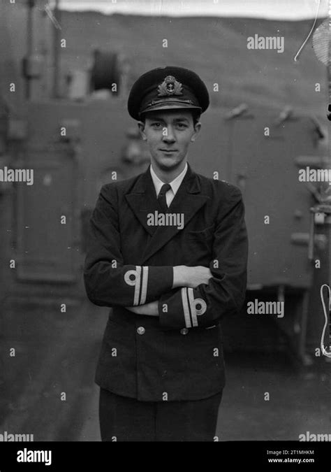 Portraits Of Submarine Captains And First Lieutenants 6 February 1943