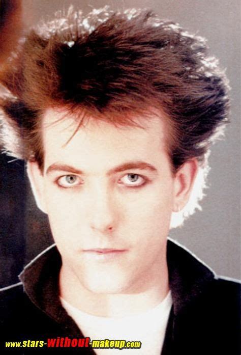 19832 Robert Smith Without Makeup 476×700 Robert Smith The Cure