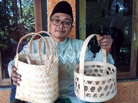 15 Contoh Kerajinan Anyaman Bambu
