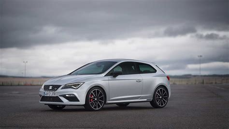 SEAT León CUPRA 300 CV 2017 a prueba el más potente de la historia