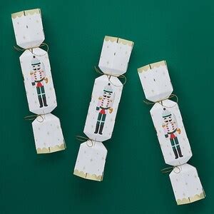 6 DIY Christmas Cracker Kit Personalised Crackers Nutcracker Crackers