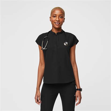 Womens Rafaela Oversized Scrub Top Black · Figs