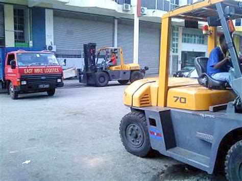 Forklift Rental Easy Move Logistics