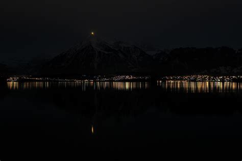 Niesen Und Thunersee Bei H Nibach Kanton Bern Schweiz Flickr