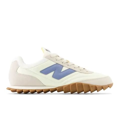 New Balance Unisex RC30 In Beige Grey Blue Suede Mesh URC30SM FOOTY