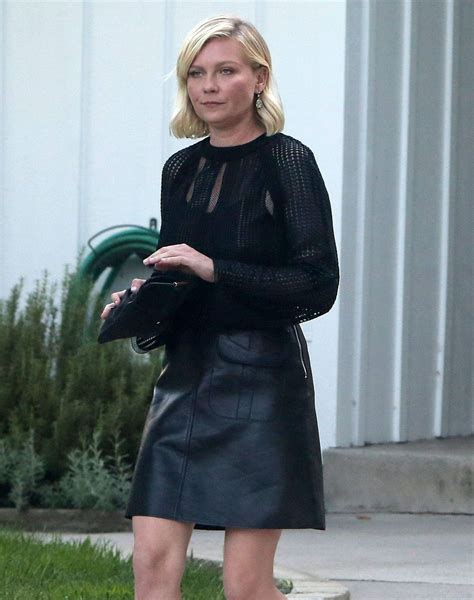 Kirsten Dunst Leaves Her House In Toluca Lake Hawtcelebs