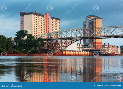 Shreveport, Louisiana, USA Downtown Skyline On The Red River Royalty ...