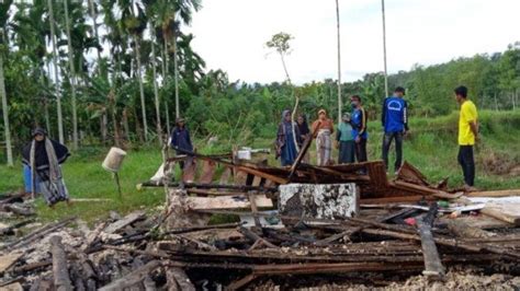 Rumah Janda Tiga Anak Di Pante Karya Peusangan Siblah Krueng Ludes