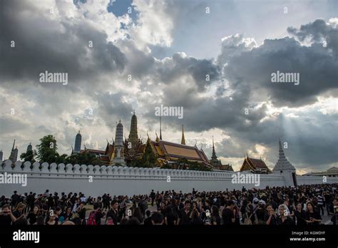 Mourners pay their last respects at the Funeral of King Bhumibol ...