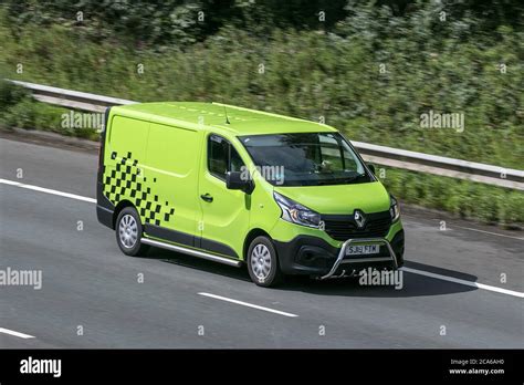 Renault Trafic Sl27 Business Dci Hi Res Stock Photography And Images