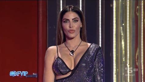 Guendalina Tavassi Una Furia Contro Il Gf Vip Le Accuse Social