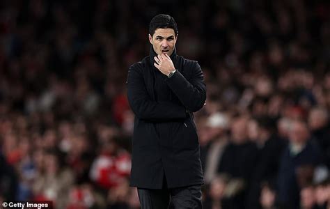 Cesc Fabregas Praises Brave Arsenal Boss Mikel Arteta For Taking