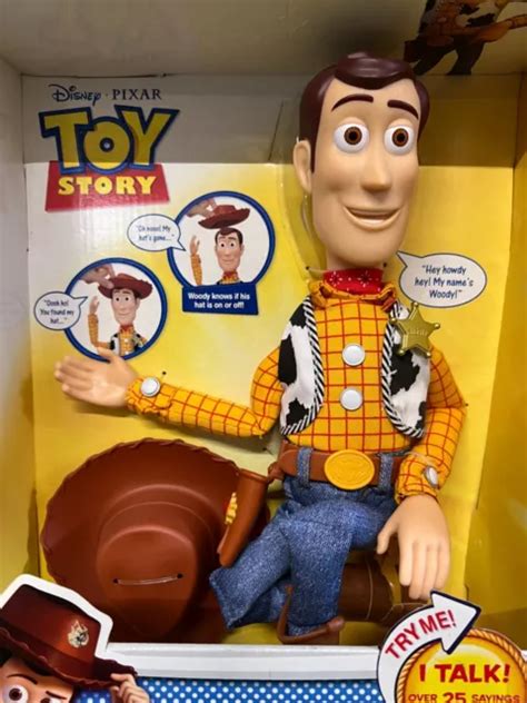 Disney Pixar Toy Story Playtime Sheriff Woody 15 Poupée Parlante Jouet