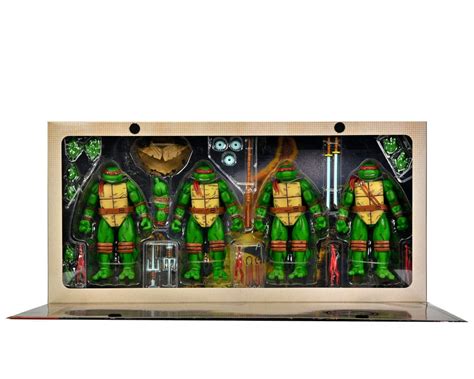 NECA Tortugas Ninja Mirage Comics Figuras Paquete De 4 Leonardo