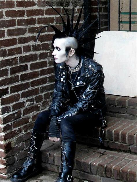 Deathrock Really Love The Hair Deathrock Fashion Goth Guys Goth Subculture