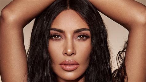 KKW Beauty's New Classic Eyeshadow Palette Is Being Compared to Kylie Cosmetics | Teen Vogue