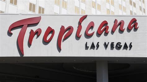 Oakland A S Reach Deal To Build Stadium At Tropicana Las Vegas Per