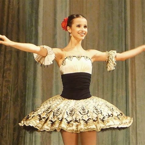 Pin By Rita Multerer On Marrinsky Ballett Iconic Dresses Ballerina