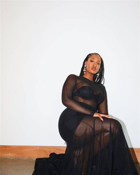 Singer Tems Shares Sultry Photos Celebrities Nigeria