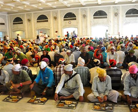 Know The Facts And Story Behind Gurudwara Langar Know The Facts And