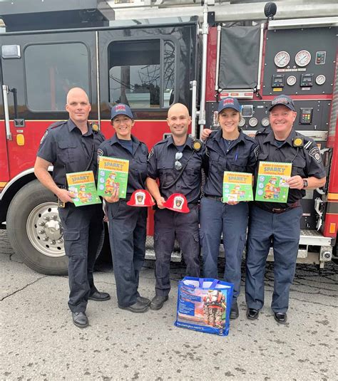 The community gathers to read the weekly syracuse ny obits 2
