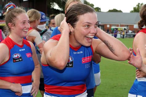 Aflw Star Responds To Calls For Complete Re Draft Of Competition