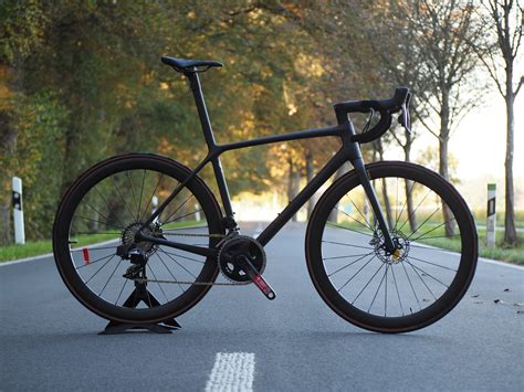 Giant TCR Advanced SL Disc Force ASX 2022 S TEC Sports