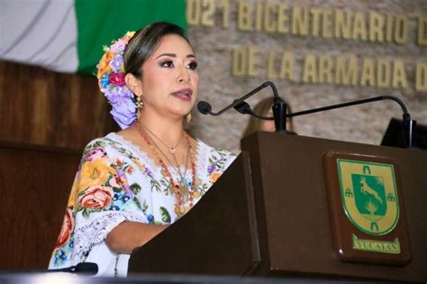 La Jornada Maya Yucatán La Jornada Maya Declaran al Bordado Maya