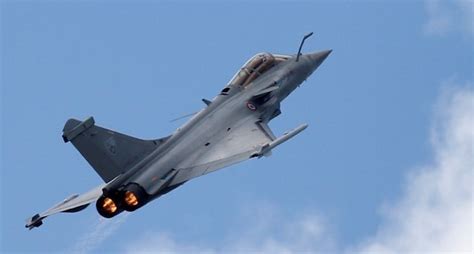 India Receives First Of 36 Rafale Fighter Jets From France Iria News