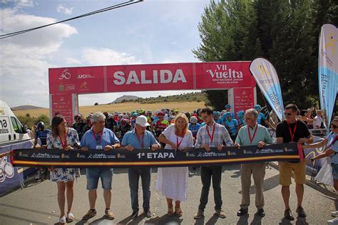 La Vuelta Ciclista Junior A La Ribera Conecta Los Yacimientos De