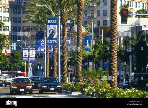 Rodeo Drive Beverly Hills Los Angeles Stock Photo Alamy