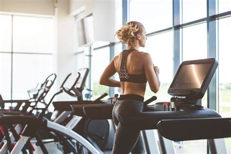 Crosstrainer Oder Laufband Was Verbrennt Mehr Kalorien Wmn