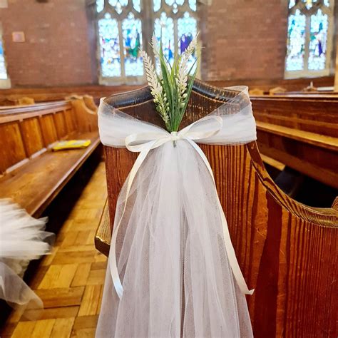 10 X Pew Decoration For Wedding White Heather Pew Ends Bows Pew End