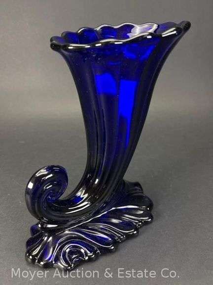 Heisey Cobalt Blue Warwick Cornucopia Vase Tall Moyer Auction