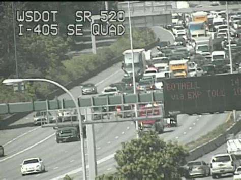 Wsdot Traffic On Twitter Heres The Collision On I 405 Southbound Just North Of Sr 520 In