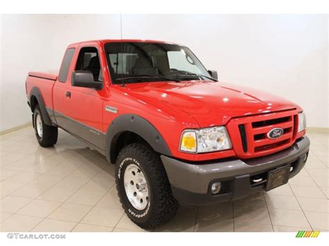 2006 Torch Red Ford Ranger FX4 Level II SuperCab 4x4 49856514 Photo 3