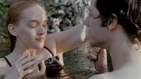 Naked Jess Weixler In Teeth