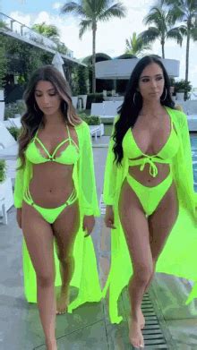 Sexy Bikini Malfunction GIFs | Tenor